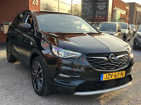 Opel Grandland X 1.6 Turbo Hybrid4 300PK!! Elegance // FULL LED // APPLE CARPLAY / ANDROID AUTO // CAMERA // PDC V+A // DAB 36