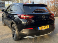 Opel Grandland X 1.6 Turbo Hybrid4 300PK!! Elegance // FULL LED // APPLE CARPLAY / ANDROID AUTO // CAMERA // PDC V+A // DAB 37