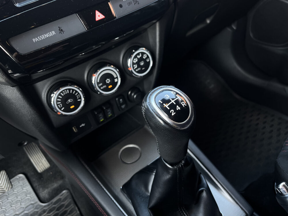 Mitsubishi ASX 1.6 Cleartec Intense // KEYLESS // TREKHAAK // CRUISE // CAMERA // NAVI+CARPLAY // STOELVERWARMING // 26