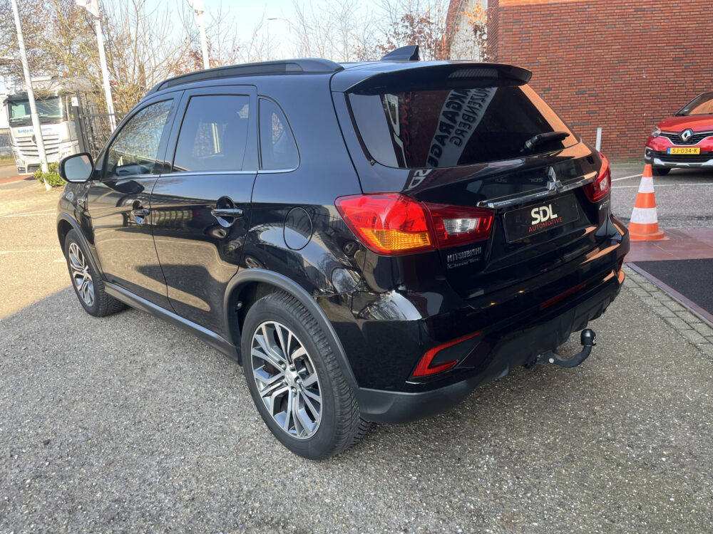 Mitsubishi ASX 1.6 Cleartec Intense // KEYLESS // TREKHAAK // CRUISE // CAMERA // NAVI+CARPLAY // STOELVERWARMING // 3