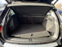 Volkswagen Tiguan 1.4 TSI eHybrid Business+ // PANO SCHUIF-DAK // IQ-Light // ADAPTIVE CRUISE // AFN. TREKHAAK // ELEK. ACHTERKLEP // PDC V+A // 83