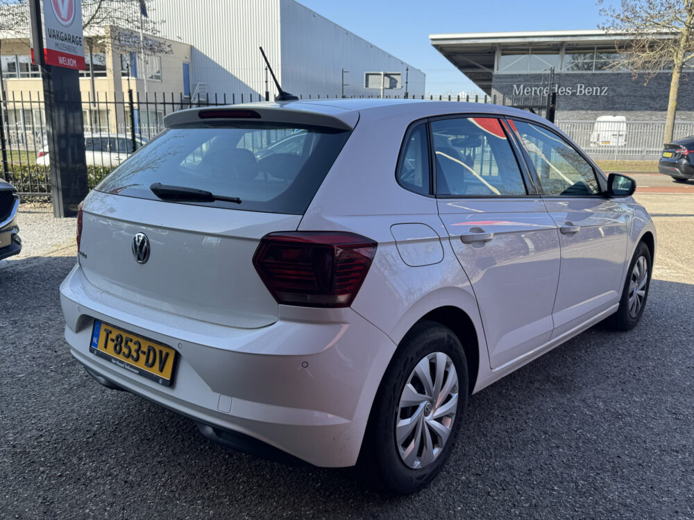Volkswagen Polo 1.6 TDI Comfortline Business // NAVI // APPLE CARPLAY - ANDROID AUTO // PDC // CLIMA // CRUISE // 4