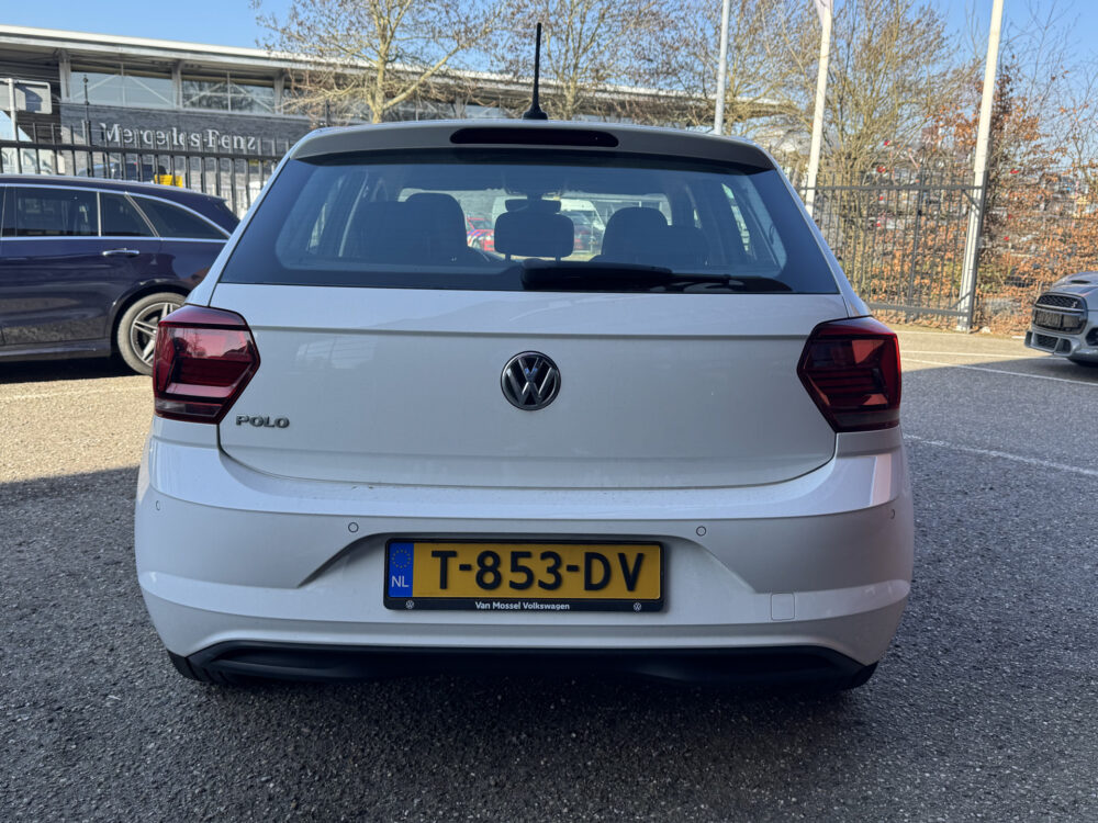 Volkswagen Polo 1.6 TDI Comfortline Business // NAVI // APPLE CARPLAY - ANDROID AUTO // PDC // CLIMA // CRUISE // 6