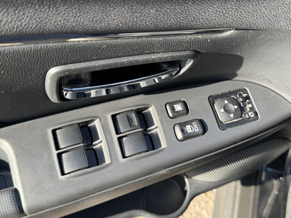 Mitsubishi ASX 1.6 Cleartec Bright // CAMERA // CLIMA // TREKHAAK // STOELVERWARMING // KEY LESS ENTRY // 22