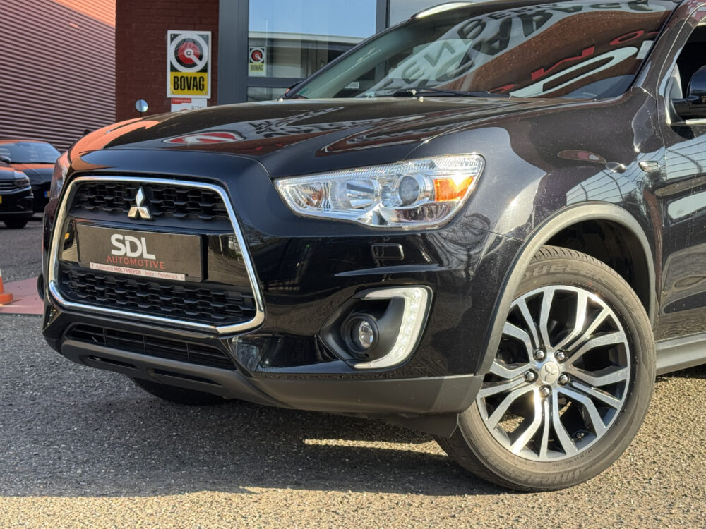 Mitsubishi ASX 1.6 Cleartec Bright // CAMERA // CLIMA // TREKHAAK // STOELVERWARMING // KEY LESS ENTRY // 7