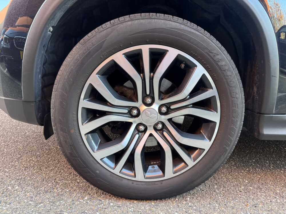 Mitsubishi ASX 1.6 Cleartec Bright // CAMERA // CLIMA // TREKHAAK // STOELVERWARMING // KEY LESS ENTRY // 9