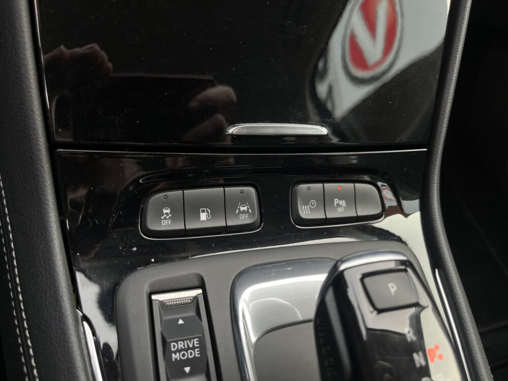 Opel Grandland X 1.6 Turbo Hybrid Elegance // FULL LED // KEYLESS // 360 CAMERA // NAVI+CARPLAY // STOELVERWARMING // ELEK. ACHTERKLEP // 26