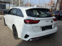 Kia Ceed Sportswagon 1.6 GDI PHEV DynamicPlusLine // KEYLESS // CAMERA+SENSOREN // STOEL+STUURVERWARMING // CARPLAY // 34