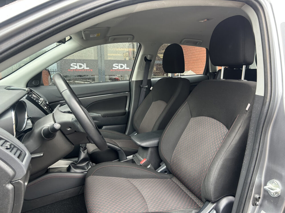 Mitsubishi ASX 1.6 Cleartec Bright // NAVI + CARPLAY // CLIMA // CAMERA // CRUISE // DAB // STOELVERWARMING!! 8