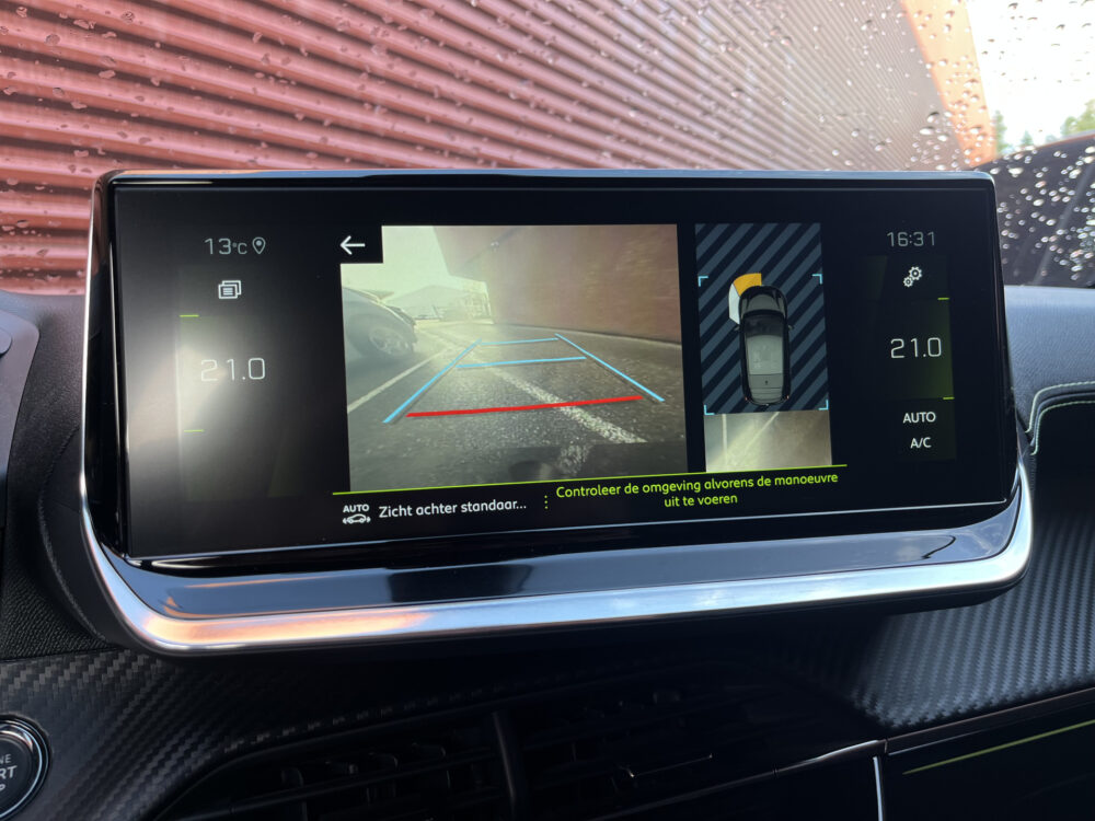 Peugeot 208 1.2 PureTech GT // FULL LED // HALF LEDER // DODEHOEK // 3D COCKPIT // CAMERA+SENSOREN // NAVI+CARPLAY // 28