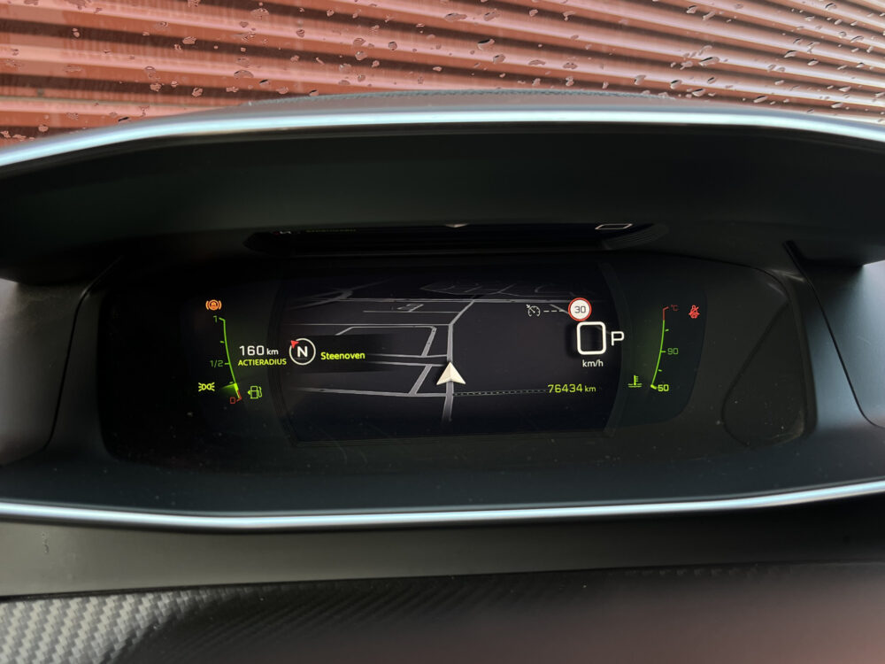 Peugeot 208 1.2 PureTech GT // FULL LED // HALF LEDER // DODEHOEK // 3D COCKPIT // CAMERA+SENSOREN // NAVI+CARPLAY // 30