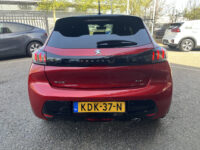 Peugeot 208 1.2 PureTech GT // FULL LED // HALF LEDER // DODEHOEK // 3D COCKPIT // CAMERA+SENSOREN // NAVI+CARPLAY // 35