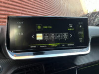 Peugeot 208 1.2 PureTech GT // FULL LED // HALF LEDER // DODEHOEK // 3D COCKPIT // CAMERA+SENSOREN // NAVI+CARPLAY // 55