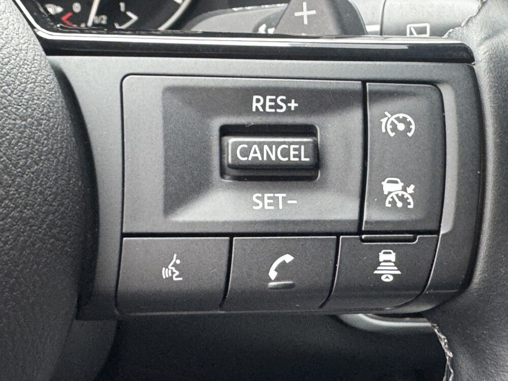 Nissan QASHQAI 1.3 MHEV Xtronic Acenta // FULL LED // KEYLESS // APPLE CAPRLAY / ANDROID AUTO // CAMERA // PDC // ADAPTIVE CRUISE 14