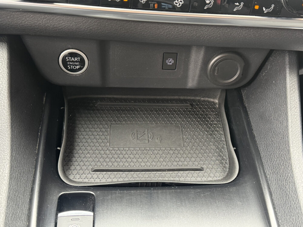 Nissan QASHQAI 1.3 MHEV Xtronic Acenta // FULL LED // KEYLESS // APPLE CAPRLAY / ANDROID AUTO // CAMERA // PDC // ADAPTIVE CRUISE 27