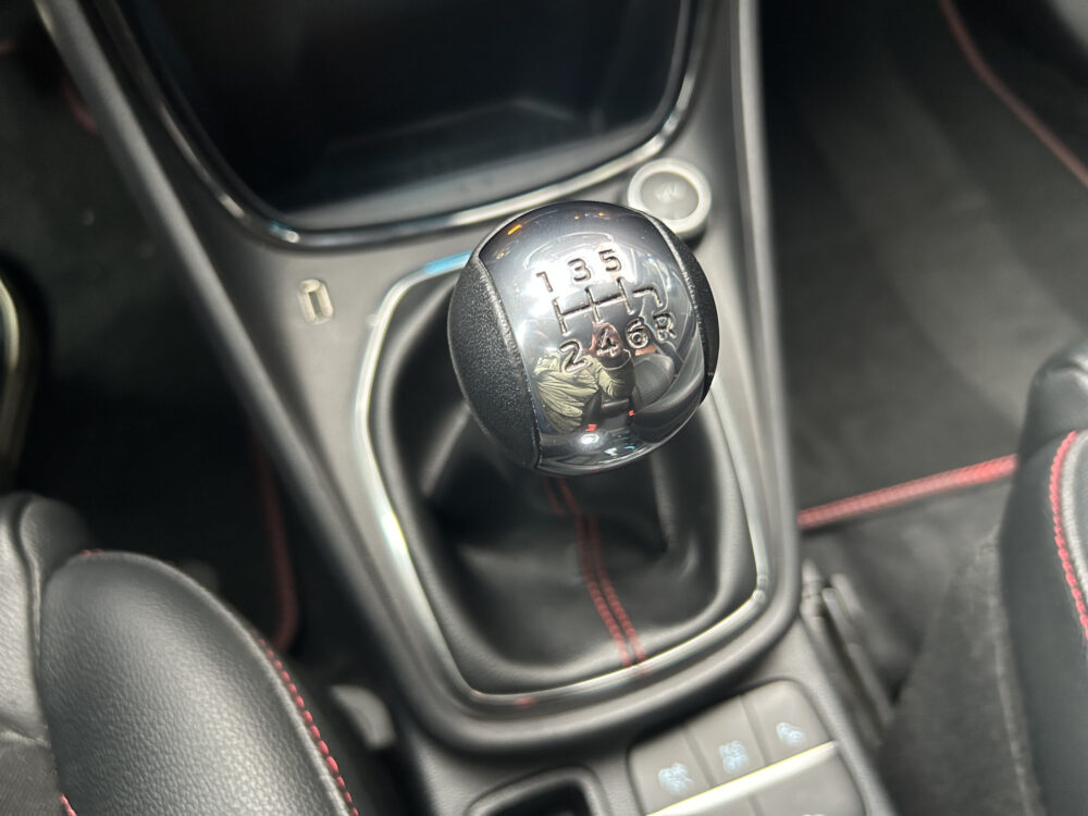 Ford Puma 1.0 EcoBoost Hybrid ST-Line X // FULL LED // B&O AUDIO // CAMERA // NAVI + CARPLAY // WINTERPACK // ADAPTIVE CRUISE 20