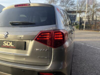 Suzuki Vitara 1.4 Boosterjet AllGrip Stijl // ADAPT. CRUISE // SCHUIF-KANTELDAK // CAMERA // STOELVERWARMING // KEYLESS // NAVI // 44