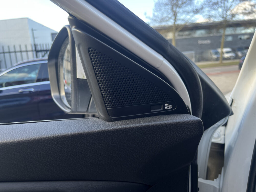 MG EHS 1.5 TGDI Luxury // SCHUIF-KANTELDAK // 360 CAMERA // ADAPT. CRUISE // ELEK.STOELEN+KLEP // DODEHOEK // KEYLESS // 19