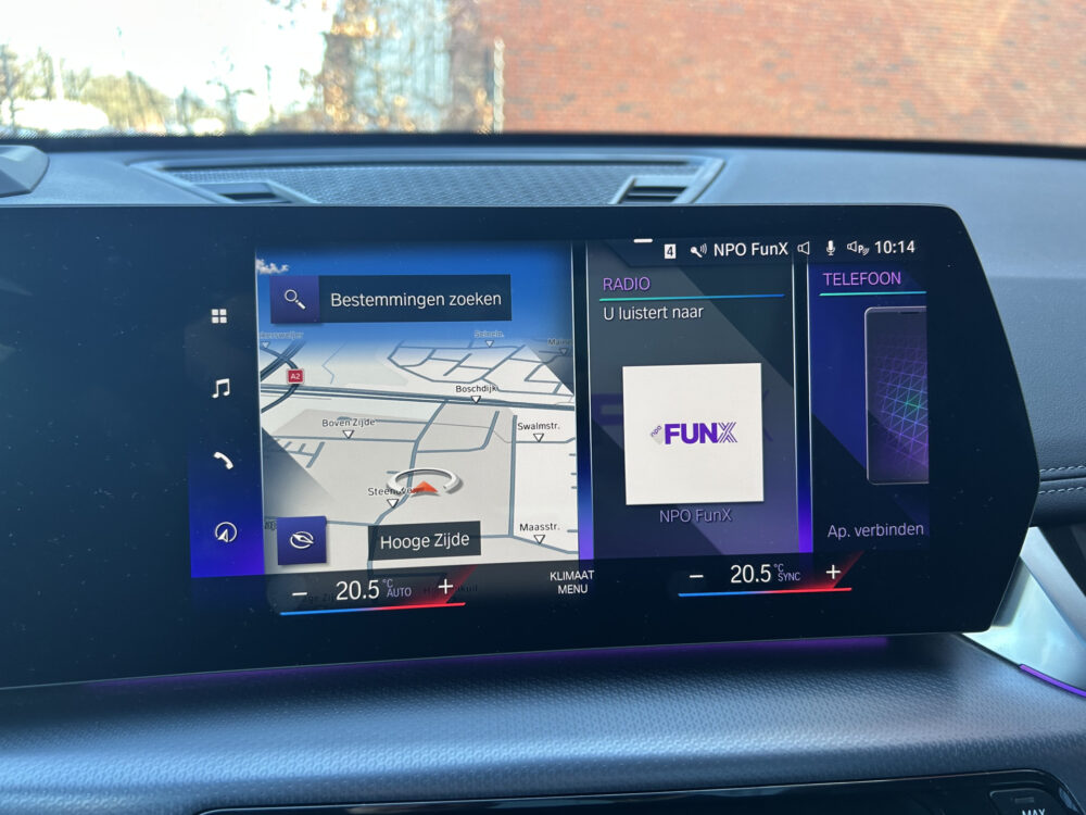 BMW X1 xDrive23i 4Cilinder High Executive M Sport Shadow Line // FULL LED // PANO/SCHUIFKANTELDAK // LEDER // HUD // 360 CAMERA // M Sp 15