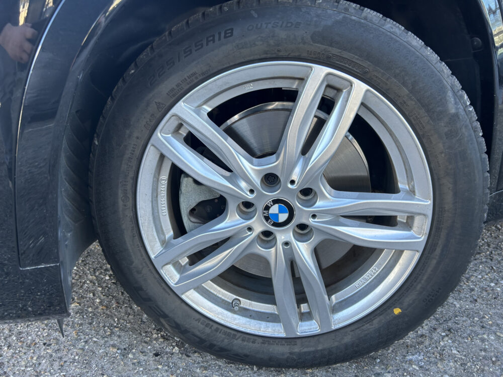 BMW X1 xDrive23i 4Cilinder High Executive M Sport Shadow Line // FULL LED // PANO/SCHUIFKANTELDAK // LEDER // HUD // 360 CAMERA // M Sp 30