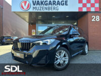 BMW X1 xDrive23i 4Cilinder High Executive M Sport Shadow Line // FULL LED // PANO/SCHUIFKANTELDAK // LEDER // HUD // 360 CAMERA // M Sp 38