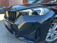 BMW X1 xDrive23i 4Cilinder High Executive M Sport Shadow Line // FULL LED // PANO/SCHUIFKANTELDAK // LEDER // HUD // 360 CAMERA // M Sp 64