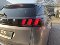 Peugeot 3008 1.2 PureTech Allure // ELEK. ACHTERKLEP // CAMERA+SENSOREN // CRUISE // CLIMA // HALF LEDER // VIRTUAL COCKPIT // 42