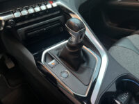 Peugeot 3008 1.2 PureTech Allure // ELEK. ACHTERKLEP // CAMERA+SENSOREN // CRUISE // CLIMA // HALF LEDER // VIRTUAL COCKPIT // 52