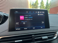 Peugeot 3008 1.2 PureTech Allure // ELEK. ACHTERKLEP // CAMERA+SENSOREN // CRUISE // CLIMA // HALF LEDER // VIRTUAL COCKPIT // 54