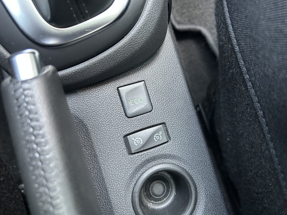 Renault Captur 1.3 TCe Version S // FULL LED // NAVI // CAMERA // KEYLESS // PDC V+A // STOELVERWARMING // PANODAK 23