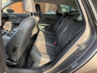 SEAT Leon ST 1.2 TSI Style First Edition // NAVI // PDC V + A // TREKHAAK // CRUISE // BOEKJES ERBIJ NETJES ONDERHOUDEN // 35