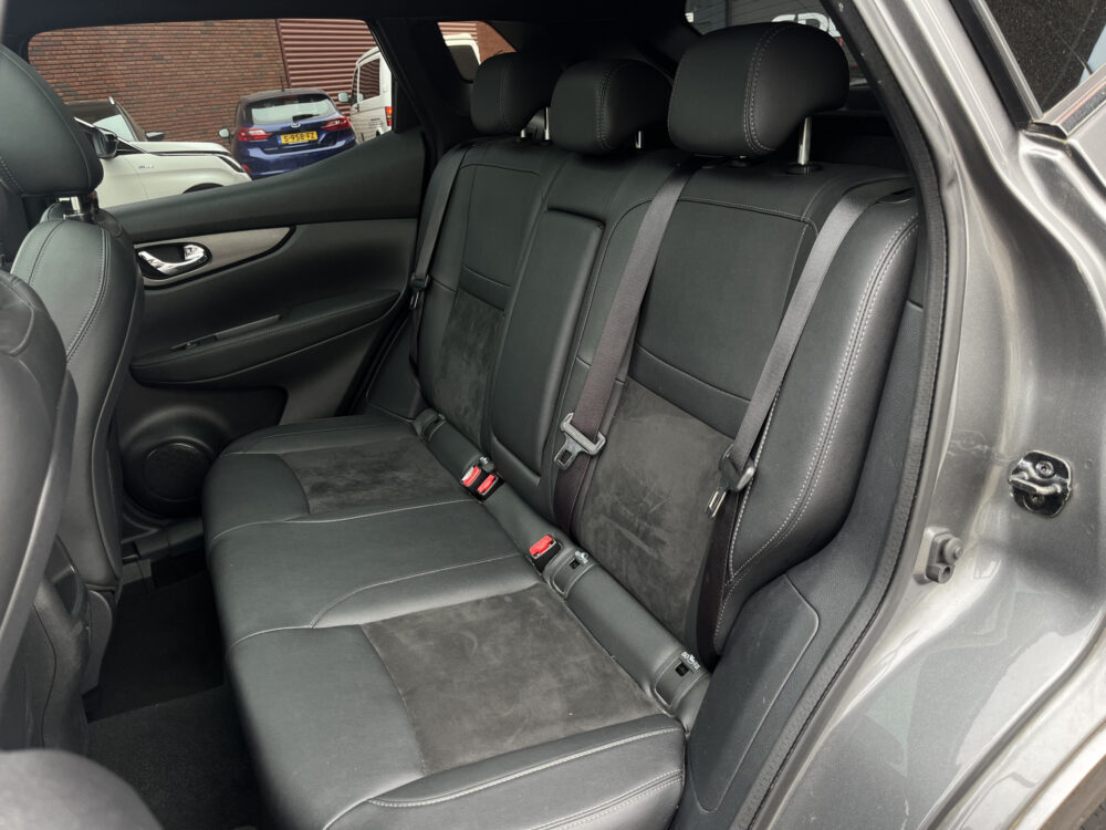Nissan QASHQAI 1.3 DIG-T N-Tec // LED // PANODAK // 360 CAMERA+SENSOREN // KEYLESS // ADAPT. CRUISE // 18