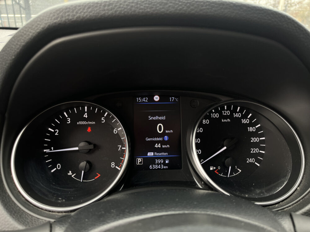 Nissan QASHQAI 1.3 DIG-T N-Tec // LED // PANODAK // 360 CAMERA+SENSOREN // KEYLESS // ADAPT. CRUISE // 32