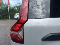 Dacia Jogger 1.0 TCe 110 Extreme 5p. // TREKHAAK // NAVI // CAMERA // PDC // DODENHOEK SENSOR // CRUISE // APPLE CARPLAY - ANDROID AUTO // 62
