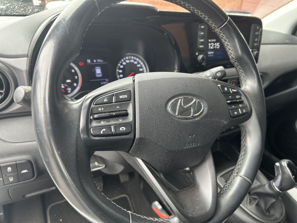 Hyundai i10 1.0 Comfort 5-zits // NAVI + CARPLAY // CAMERA // CRUISE // LMV // DAB 6