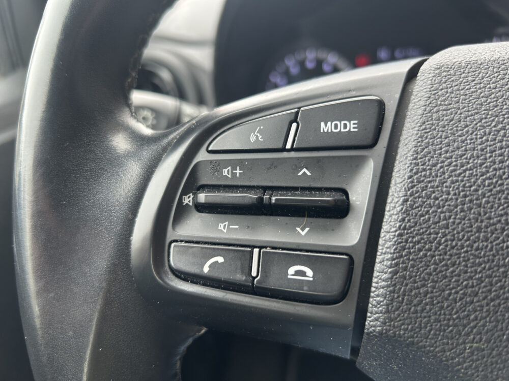 Hyundai i10 1.0 Comfort 5-zits // NAVI + CARPLAY // CAMERA // CRUISE // LMV // DAB 9