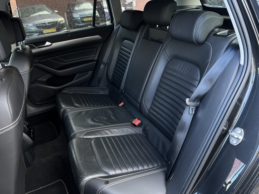 Volkswagen Passat Variant 1.4 TSI PHEV GTE Business // ERGO COMFORT // NAVI // CAMERA // CLIMA // DODEHOEK // ADAPTIVE CRUISE // ELEK. ACHTERKLEP  18