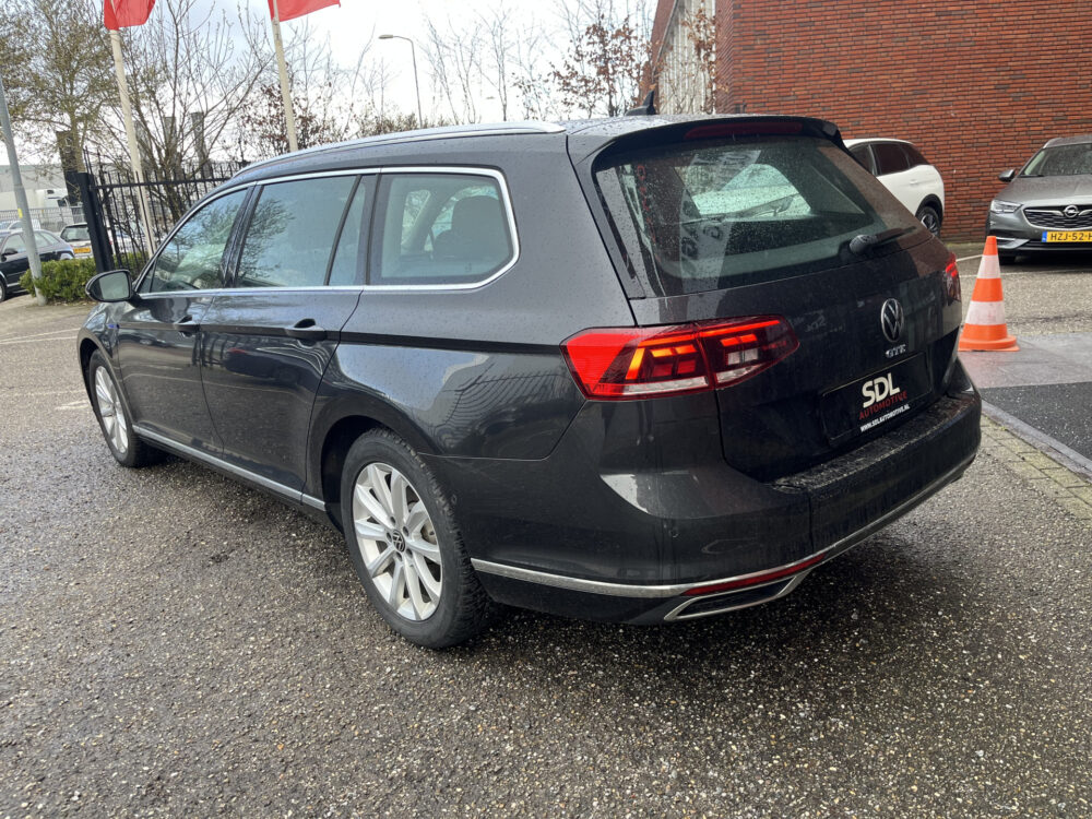 Volkswagen Passat Variant 1.4 TSI PHEV GTE Business // ERGO COMFORT // NAVI // CAMERA // CLIMA // DODEHOEK // ADAPTIVE CRUISE // ELEK. ACHTERKLEP  3