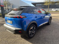Peugeot 2008 1.2 PureTech GT-Line 131PK!! // SCHUIF-KANTELDAK // DODEHOEK // LED // CAMERA+SENSOREN // HALF LEDER // 3D COCKPIT // 38