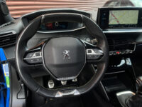 Peugeot 2008 1.2 PureTech GT-Line 131PK!! // SCHUIF-KANTELDAK // DODEHOEK // LED // CAMERA+SENSOREN // HALF LEDER // 3D COCKPIT // 55
