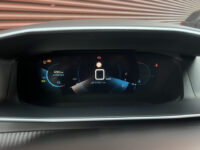Peugeot 2008 1.2 PureTech GT-Line 131PK!! // SCHUIF-KANTELDAK // DODEHOEK // LED // CAMERA+SENSOREN // HALF LEDER // 3D COCKPIT // 65