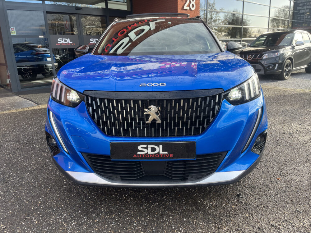 Peugeot 2008 1.2 PureTech GT-Line 131PK!! // SCHUIF-KANTELDAK // DODEHOEK // LED // CAMERA+SENSOREN // HALF LEDER // 3D COCKPIT // 8