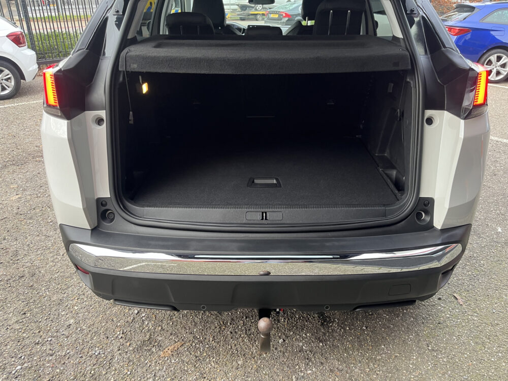 Peugeot 3008 1.2 Turbo Allure // DIGI COCKPIT! // NAVI // CAMERA // CLIMA // CRUISE // TREKHAAK // APPLE CARPLAY - ANDROID AUTO // ELEK. ACHT 14