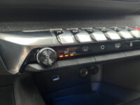 Peugeot 3008 1.2 Turbo Allure // DIGI COCKPIT! // NAVI // CAMERA // CLIMA // CRUISE // TREKHAAK // APPLE CARPLAY - ANDROID AUTO // ELEK. ACHT 63