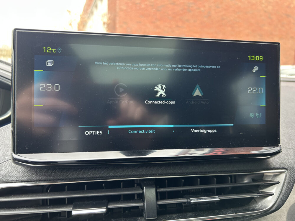 Peugeot 3008 1.6 HYbrid 225 GT BLACK PACK // PANO/SCHUIFKANTELDAK // ADAPTIVE CRUISE // FULL LED // FOCAL AUDIO // NAVI + CARPLAY // CAMERA 19