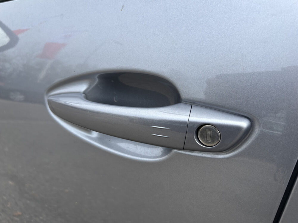 Peugeot 3008 1.6 HYbrid 225 GT BLACK PACK // PANO/SCHUIFKANTELDAK // ADAPTIVE CRUISE // FULL LED // FOCAL AUDIO // NAVI + CARPLAY // CAMERA 27