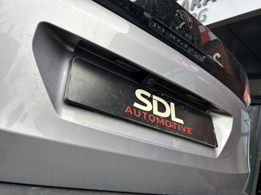 Peugeot 3008 1.6 HYbrid 225 GT BLACK PACK // PANO/SCHUIFKANTELDAK // ADAPTIVE CRUISE // FULL LED // FOCAL AUDIO // NAVI + CARPLAY // CAMERA 33