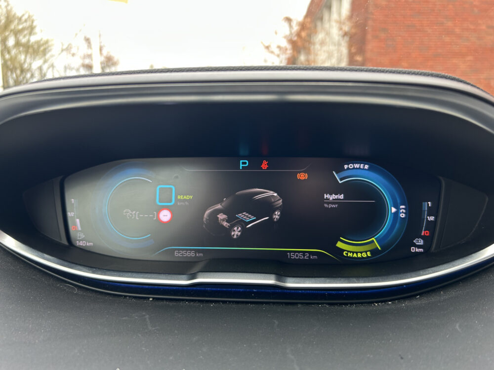 Peugeot 3008 1.6 HYbrid 225 GT BLACK PACK // PANO/SCHUIFKANTELDAK // ADAPTIVE CRUISE // FULL LED // FOCAL AUDIO // NAVI + CARPLAY // CAMERA 34