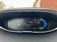 Peugeot 3008 1.6 HYbrid 225 GT BLACK PACK // PANO/SCHUIFKANTELDAK // ADAPTIVE CRUISE // FULL LED // FOCAL AUDIO // NAVI + CARPLAY // CAMERA 69