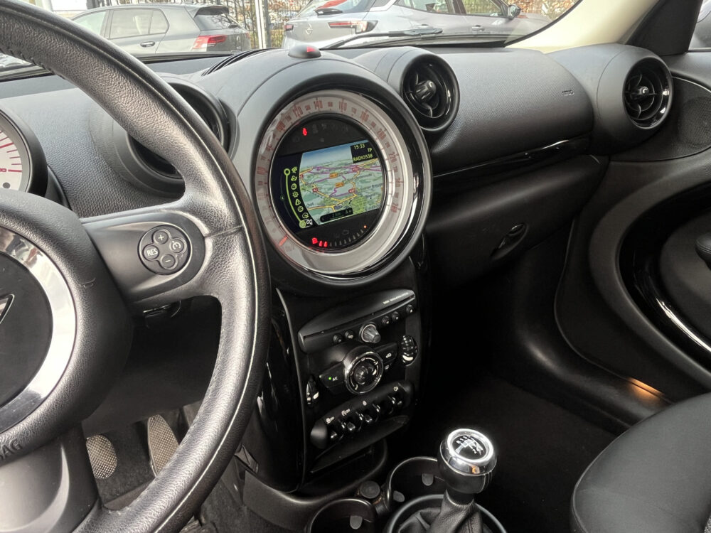 MINI Countryman 1.6 Cooper Business Line // NAVI // CRUISE CONTROL // AIRCO // BLUETOOTH // 14